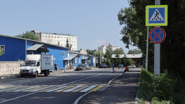 В Брянске по нацпроекту провели ремонт ул. Проектируемой