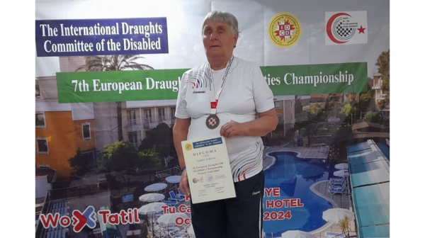 Гроссмейстер из Брянска стала чемпионкой Европы по шашкам среди слепых