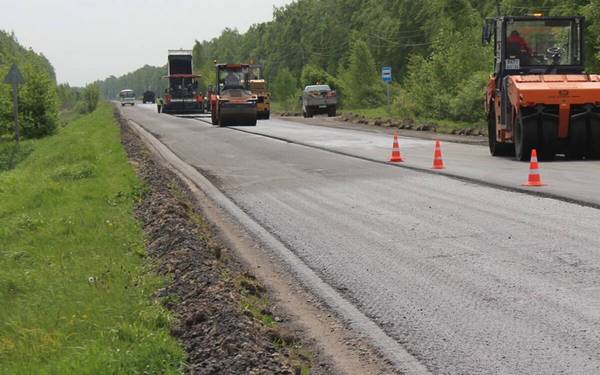 В брянском регионе по нацпроекту ремонтируют автотрассу Украина — Суземка