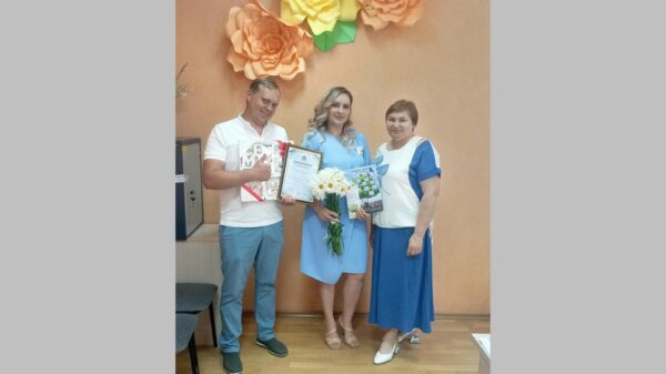 В Брасовском районе Брянщины семье вручили сертификат на областной маткапитал