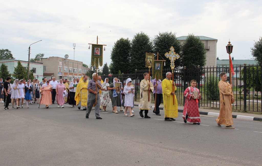 Православные брянской Красногорщины отметили День Крещения Руси
