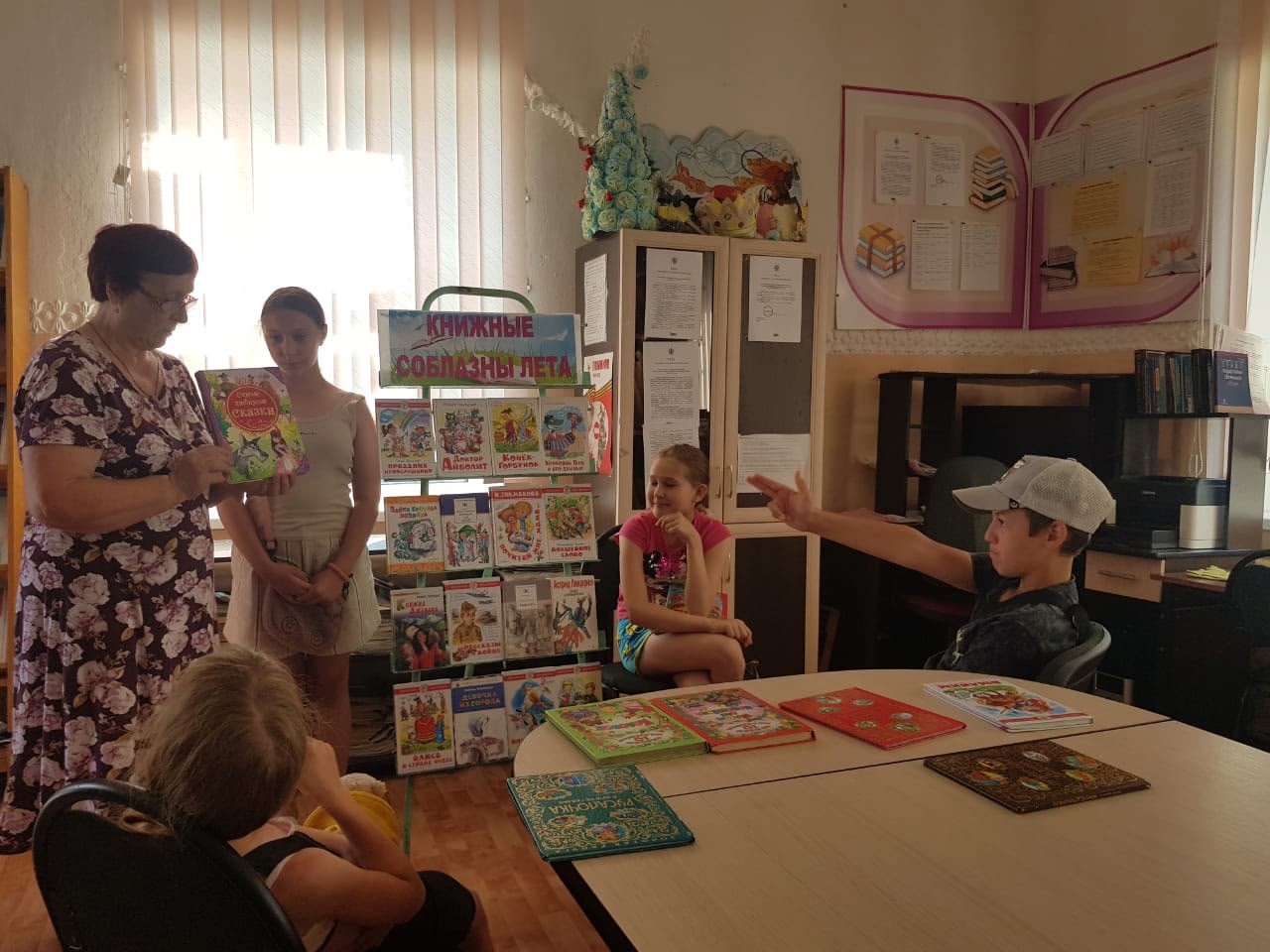 В Любовшанской библиотеке брянской Красногорщине прошло мероприятие «Жила-была сказка»