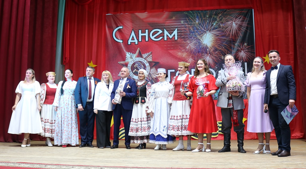 На брянской Красногорщине прошло праздничное мероприятие «Люблю тебя, родной посёлок»