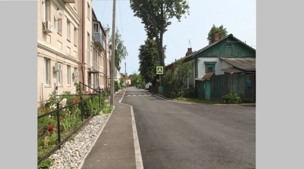 В Брянске обновляют дороги по просьбам местных жителей