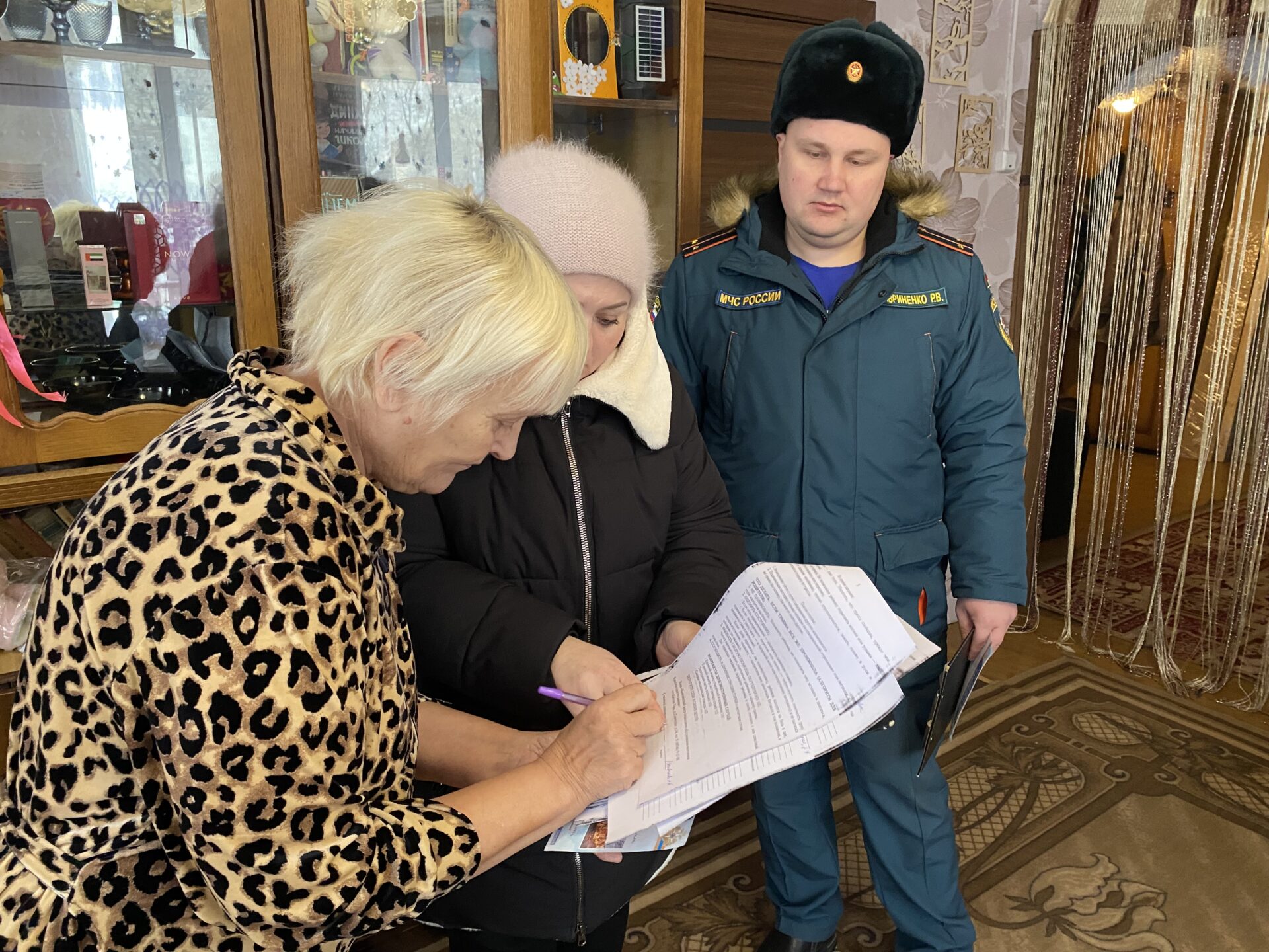 В Красногорском районе Брянщины проводят профилактические обходы