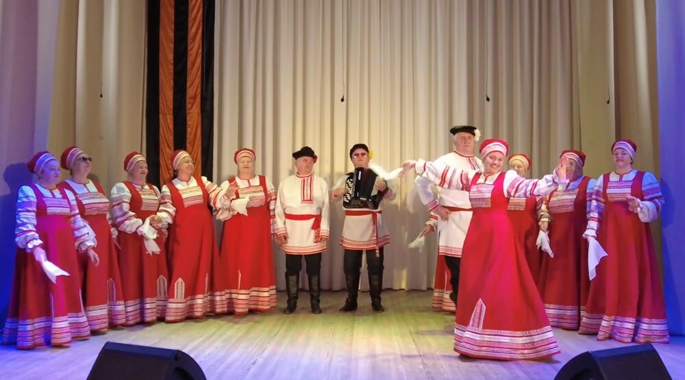 В Брянске назовут победителей областного фестиваля «Земли моей родные голоса»