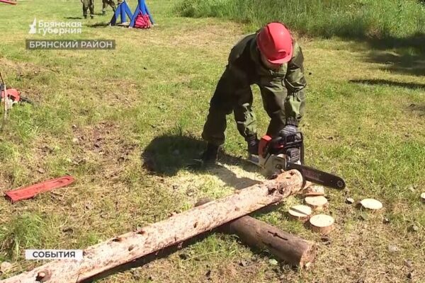 Лучшим лесным пожарным брянского региона стал Иван Геращенко