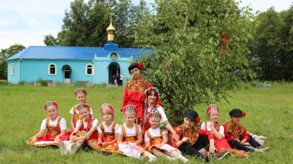 В Комаричском районе Брянской области широко празднуют Троицу