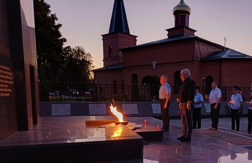 Брянская Красная Гора присоединилась к акции «Свеча памяти»