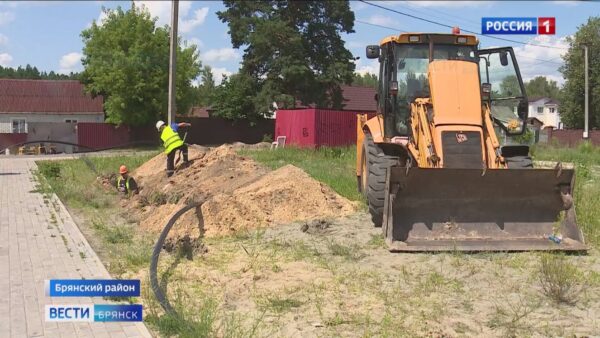 В брянском пос. Свень Транспортная началась прокладка 2-ой очереди водопровода