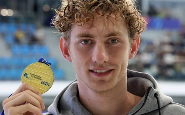 Пловец из Брянска Илья Бородин установил новый рекорд страны