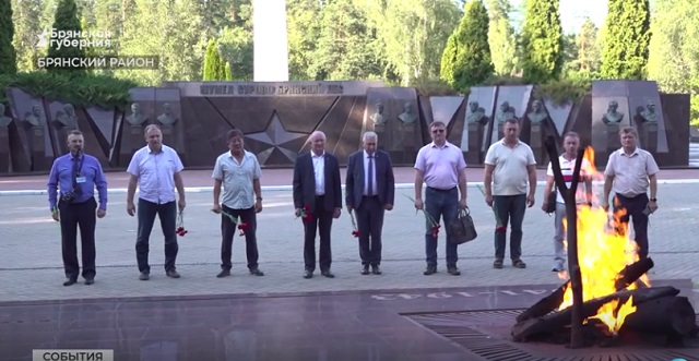 Делегация Приморья посетила мемориальный комплекс «Партизанская поляна» под Брянском