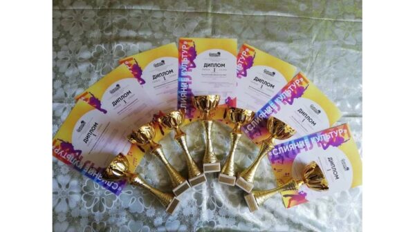 Танцевальный коллектив «ТАИС» из Брянска привез россыпь наград из Казани