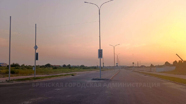 Строительство автодорог на бывшем аэропорту в Брянске опережает темпы ввода жилья