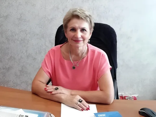 Тамара Ивановна Ивашкина, начальник отдела образования администрации Красногорского района Брянщины, считает, что помощь участникам СВО – символ единства нашего народа и понимания важнейших задач по обеспечению суверенитета страны