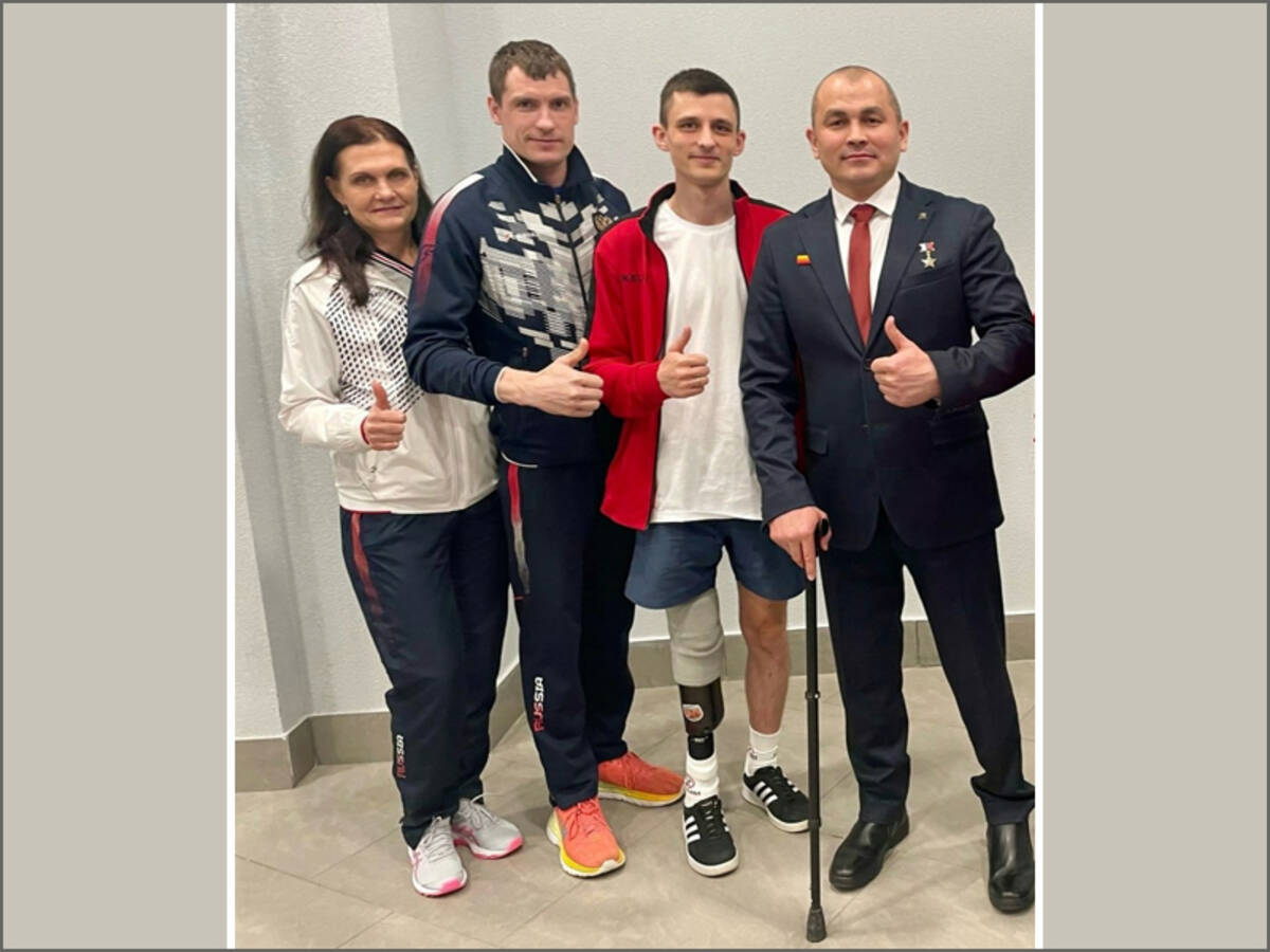 Сотрудники брянского филиала фонда «Защитники Отечества» помогли брянцу оформить документы и выплаты