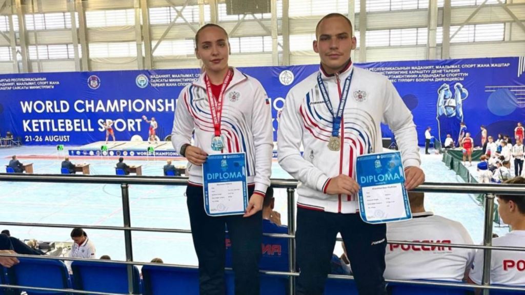 Брянские спортсмены завоевали две серебряные медали на чемпионате мира по гиревому спорту