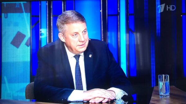 Глава Брянщины Александр Богомаз призвал больше рассказывать детям о подвигах героев нашей страны