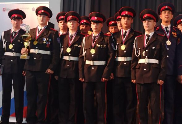 Кадеты из брянского Стародуба стали победителями этапа всероссийской спартакиады допризывной казачьей молодежи