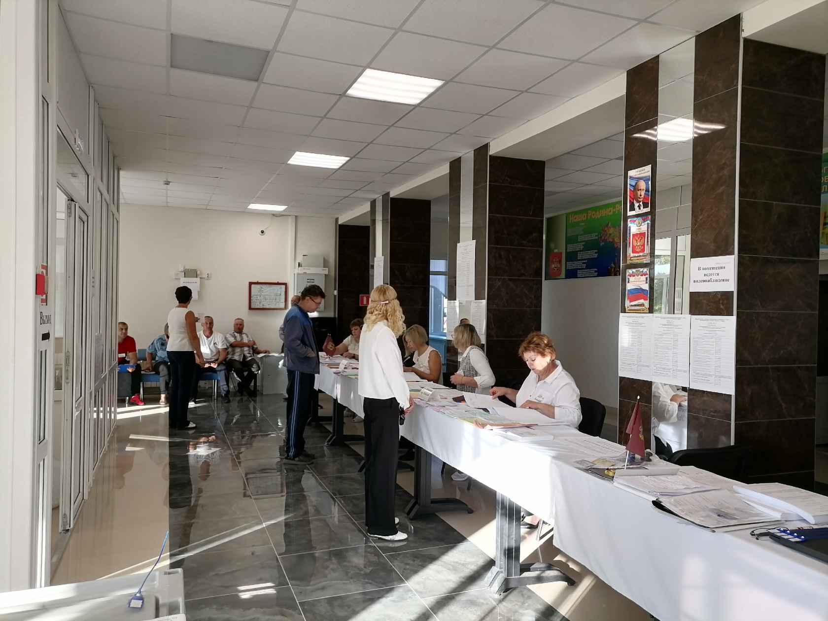 В Красногорском районе Брянщины стартовал первый день голосования