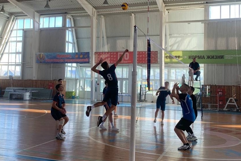 Занятия в спортивных секциях способствуют физическому развитию брянских красногорцев