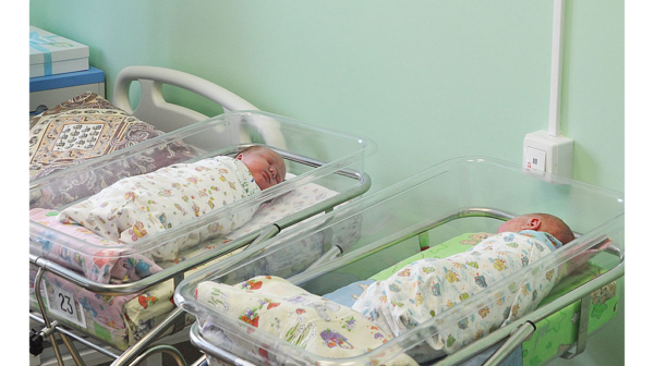 В прошлом году на Брянщине впервые мамами стали более 3000 женщин