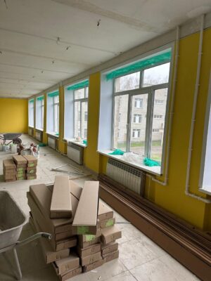 Капремонт в школе № 2 брянской Дубровки активно продолжается