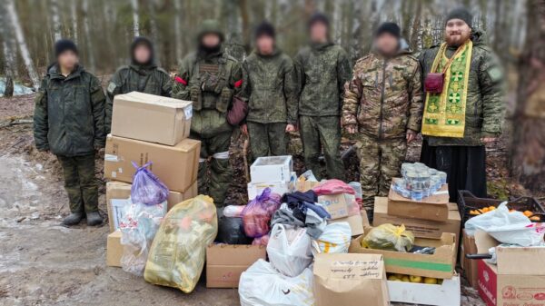 Священник из Брянской области посетил подразделения группировки армии «Север»