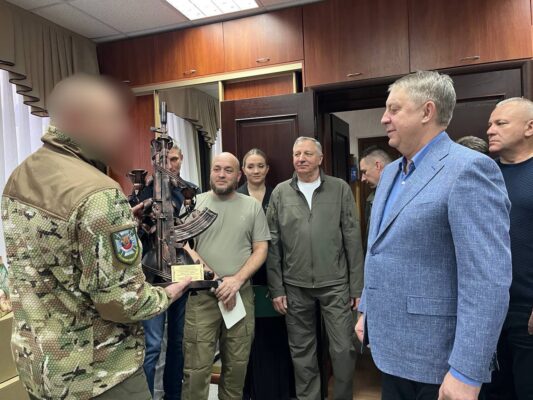 Глава региона Александр Богомаз передал группировке «Брянск» спецоборудование