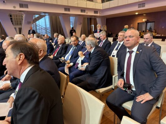 Председатель Брянской облдумы Валентин Суббот принял участие в заседании Совета законодателей