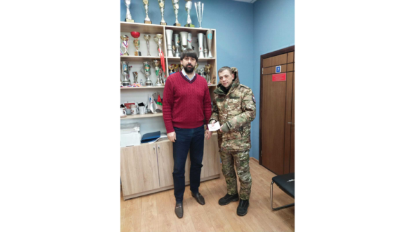 Бойцу брянского «БАРСа» Игорю Ивкину вручили золотой знак ГТО