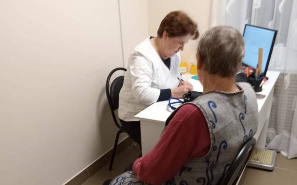 Врачи брянского Погарского района проводят диспансеризацию жителей сельских населенных пунктов