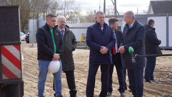 В Новозыбкове брянского региона идет строительство ФОКа с бассейном