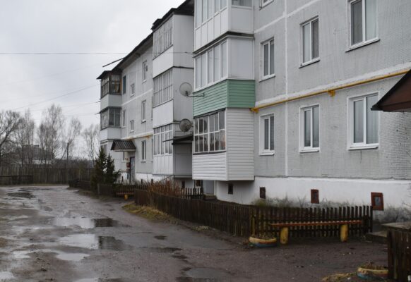 В брянской Клетне по нацпроекту отремонтируют 6 дворов 