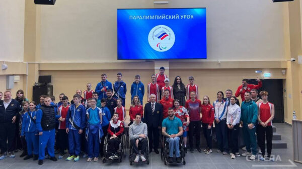 В брянском Дворце единоборств им. Осипенко проходят мастер-классы с паралимпийцами в рамках премии «Возвращение в жизнь»