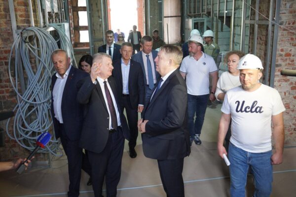 Глава Брянщины Александр Богомаз рассказал о строительстве детского технопарка «Кванториум» в Клинцах