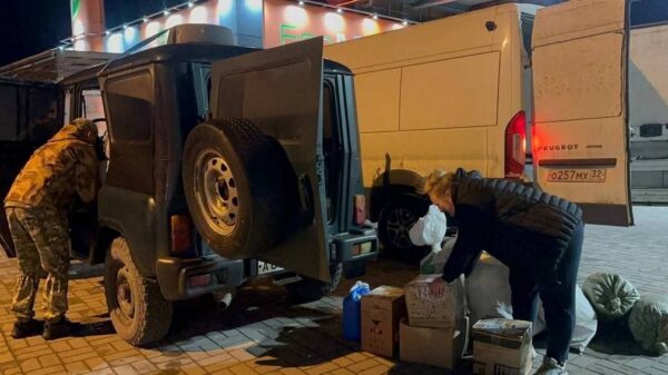 Посылки бойцам спецоперации передал брянский Комитет семей воинов Отечества