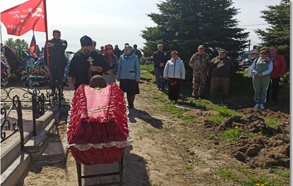 В Брянском районе состоялась церемония перезахоронения останков неизвестного солдата