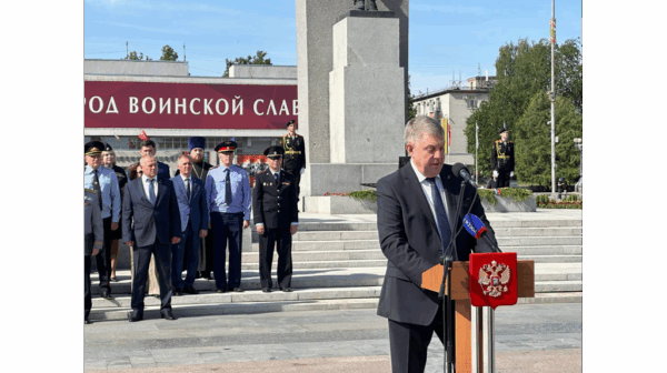 В Брянске в честь Дня пограничника состоялся торжественный митинг