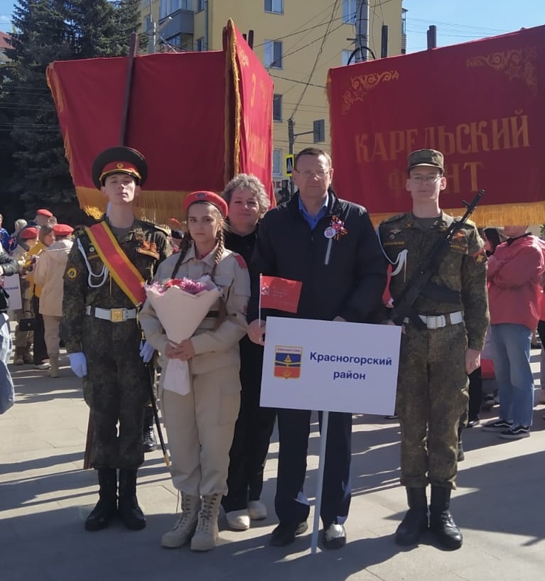 Виктория Поленок из Красной Горы приняла участие в торжествах ко Дню Победы в Брянске