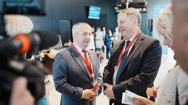 На ПМЭФ-2025 обсудили сотрудничество Брянской и Гомельской областей