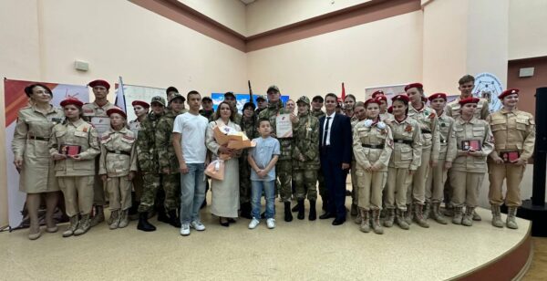 В Брянске состоялось подведение итогов работы регионального отделения движения «Юнармия»