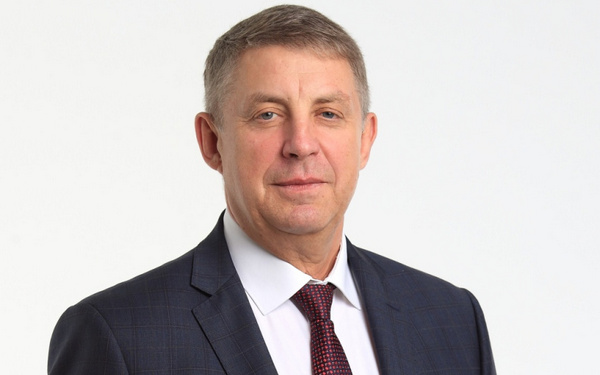 Губернатор Брянщины Александр Богомаз поздравил жителей региона с Днем России