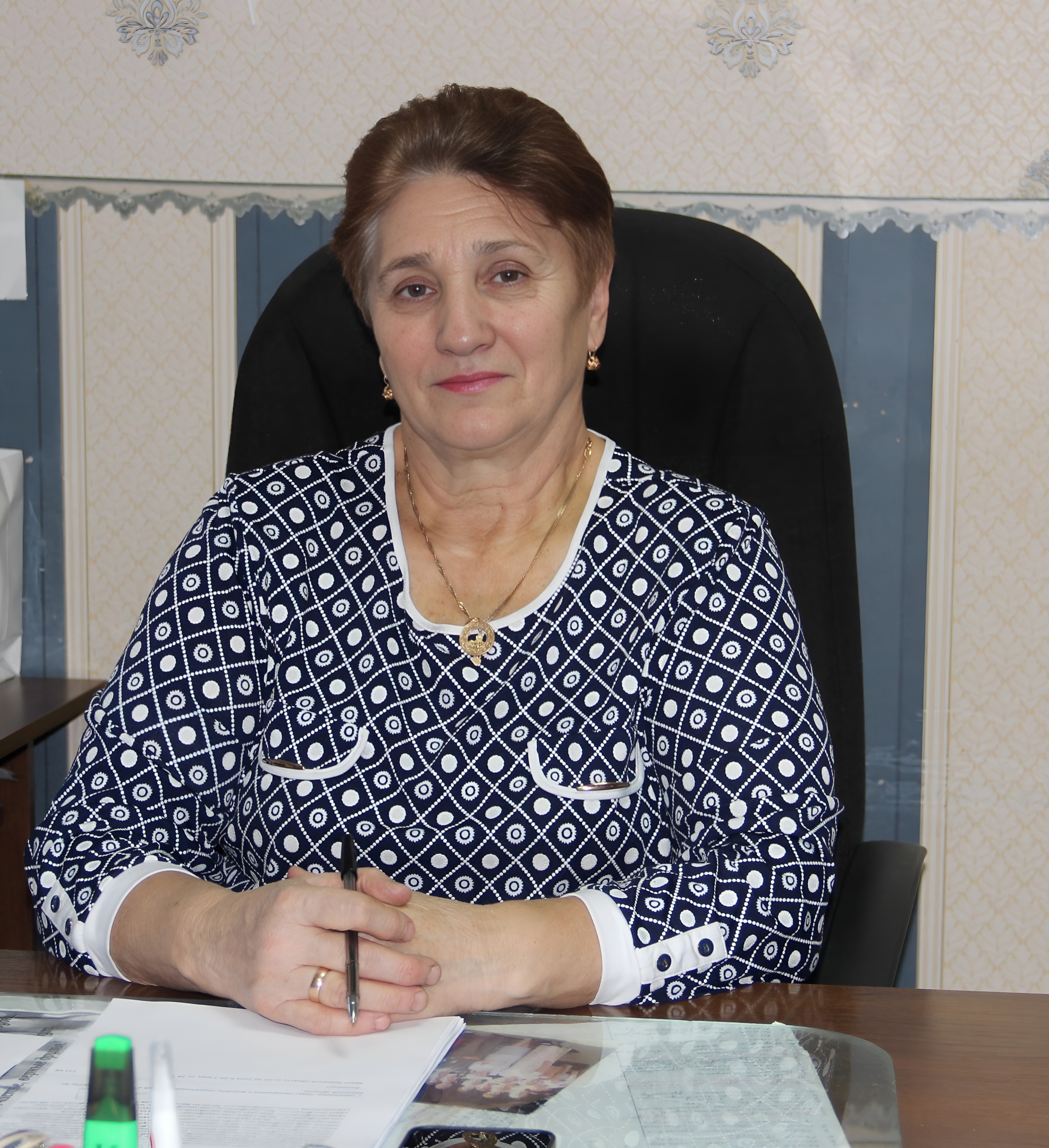 Екатерина Васильевна Грицан, начальник отдела социальной защиты населения района, депутат районного Совета народных депутатов Красногорского района Брянщины, считает, что единение российского народа послужит для будущего страны