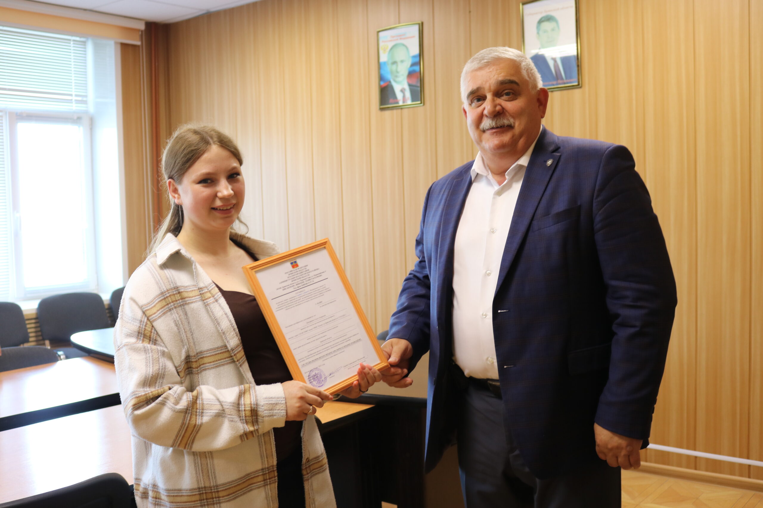 Жительница деревни Макаричи брянской Красногорщины получила жилищный сертификат