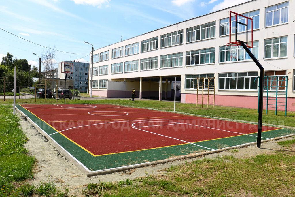 На Брянщине за счёт программы «Инициативное бюджетирование» улучшают инфраструктуру школ