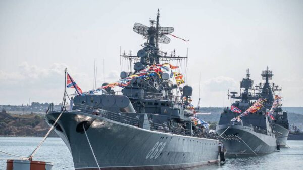 Жителей Бряншины поздравили с Днем Военно-морского флота