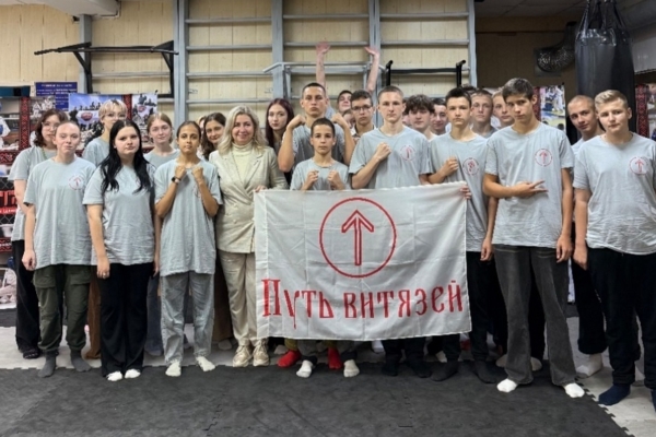 Брянский детский омбудсмен Инна Мухина провела правовую встречу с детьми в лагере «Путь витязей»