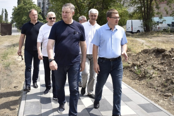 Специалисты из брянского региона продолжают оказыватьпомощь подшефной Брянке ЛНР