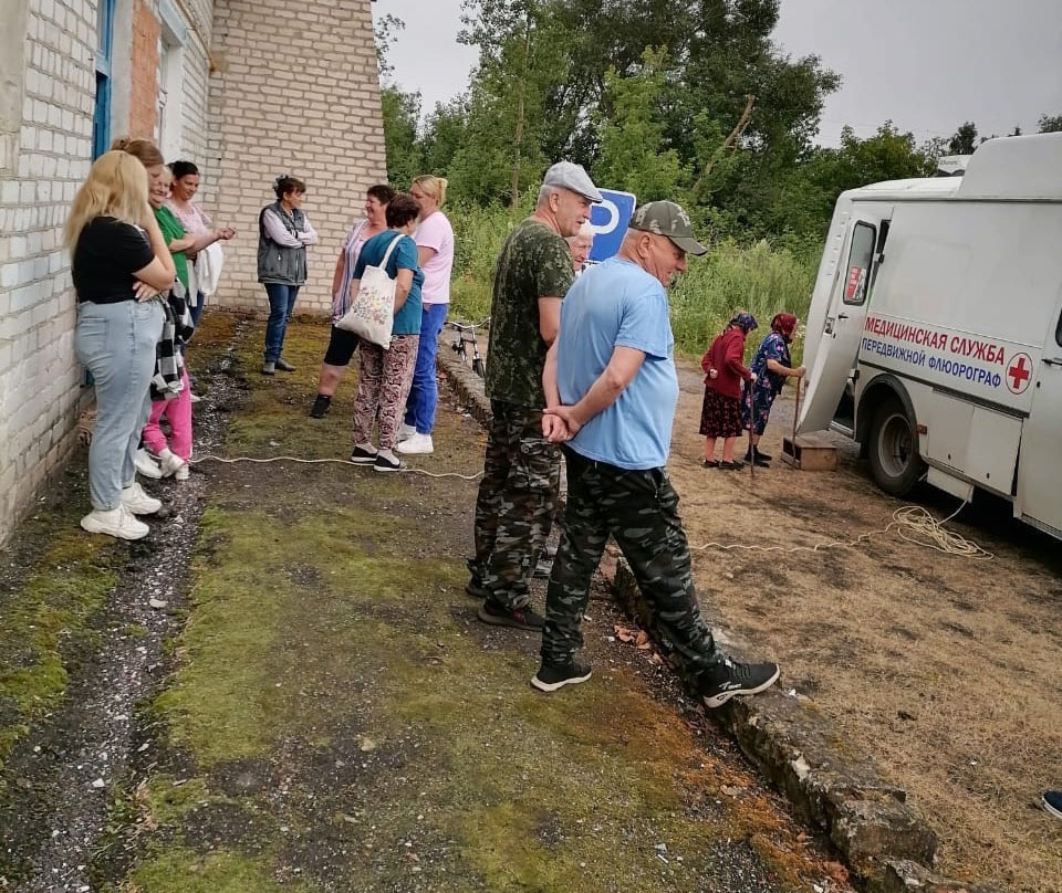 В Красногорском районе Брянщины продолжает работу передвижной флюорограф